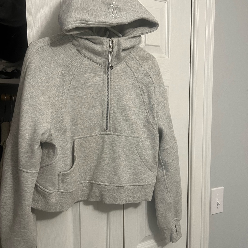 XS/S 1/4 zip scuba - only worn a handful of times.